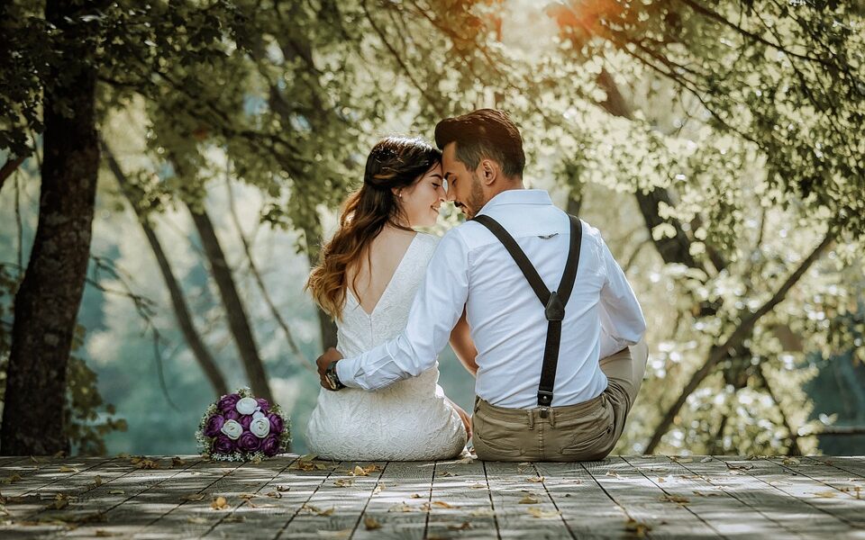 DJ-Approved Wedding Reception Playlist Songs to Get Everyone Dancing